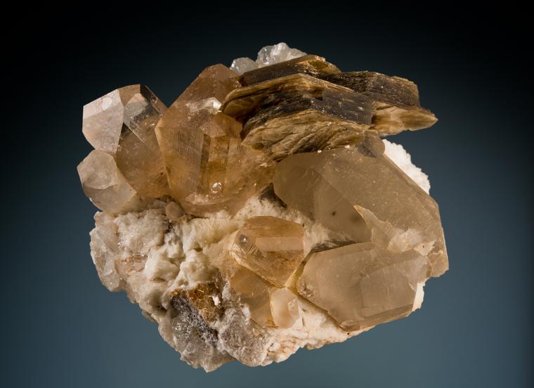 TOPAZ with MUSCOVITE and QUARTZ on ALBITE